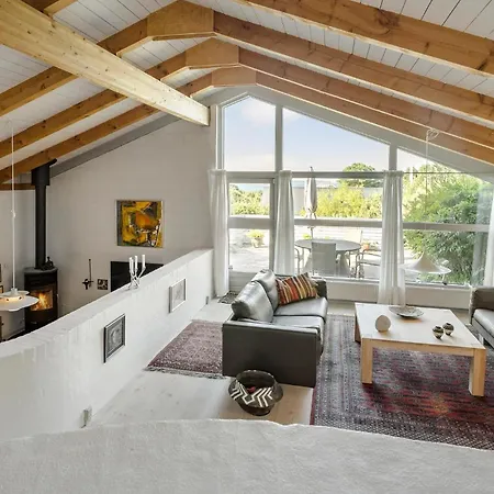 Prázdninový dům 3 Bedroom Beautiful In