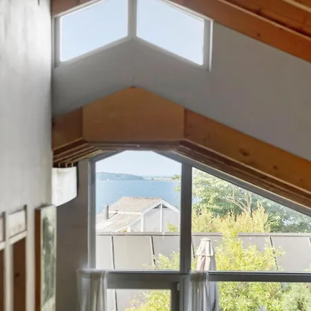 3 Bedroom Beautiful In *