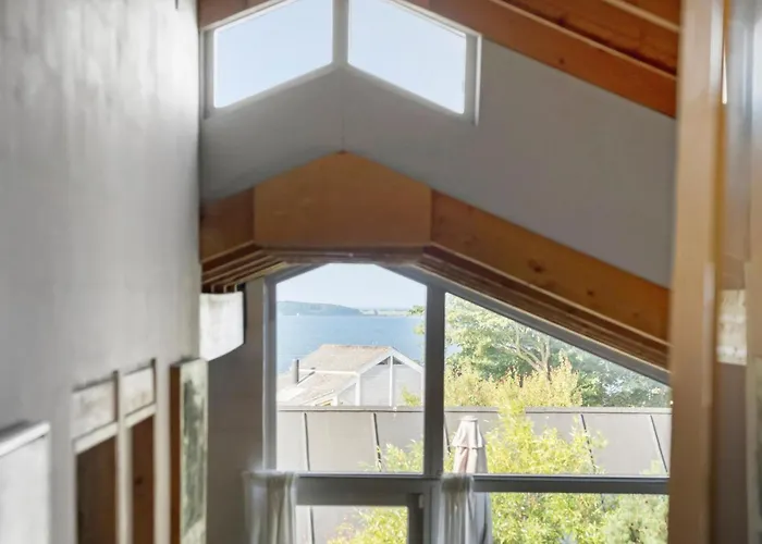 3 Bedroom Beautiful In *